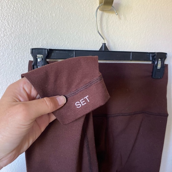 Set Active Women’s Leggings Brown Size M Activewear Athletic Workout - Picture 3 of 5